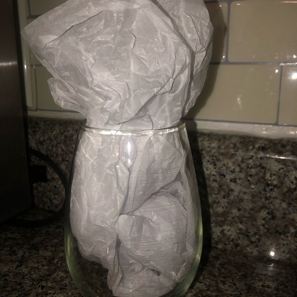 I Am Women Hear Me Pour Wine Glass - Picture 2 of 2